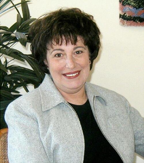 Lois Swirsky Gold photo